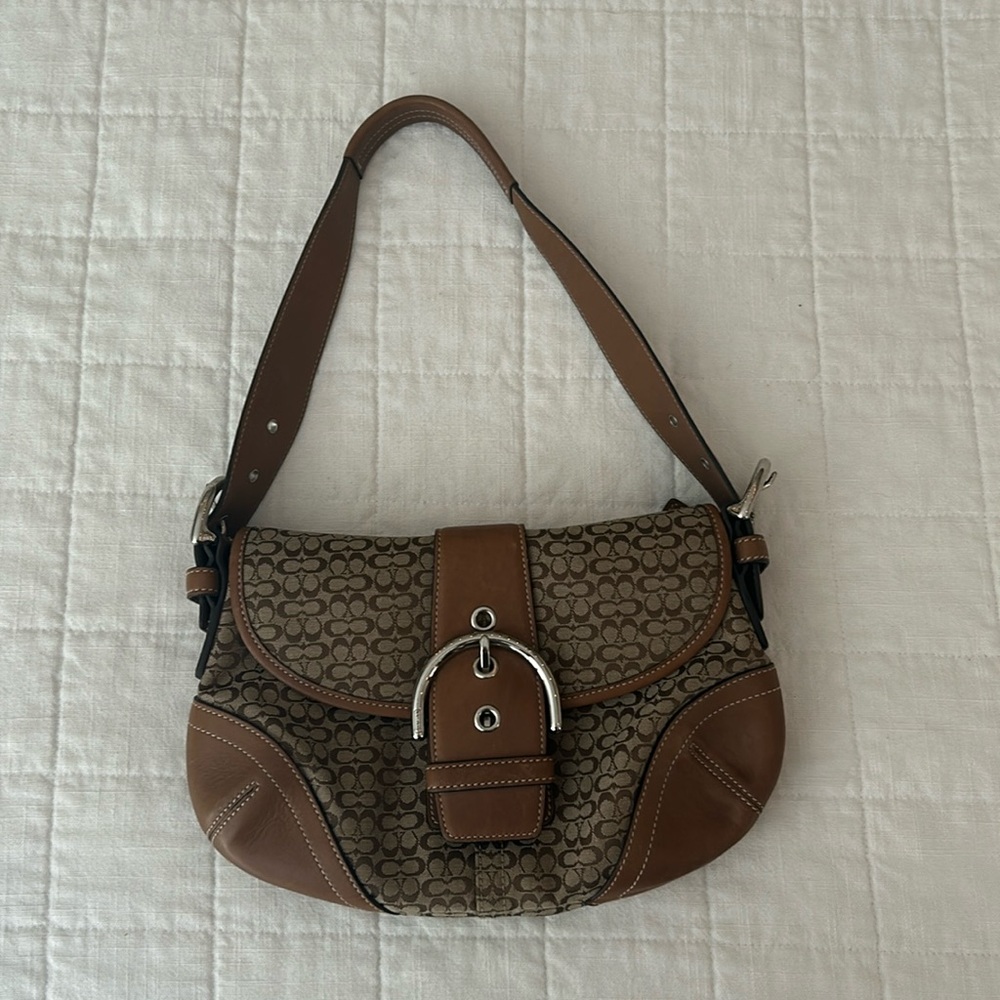 Vintage coach shoulder bag